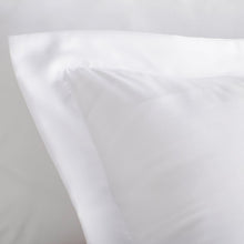 Load image into Gallery viewer, Tektrum 5 Piece 5pc Duvet Cover Set with Button Enclosure - Wrinkle & Fade Resistant, 1800 Supreme Collection Super Soft Hotel Luxury Durable 100 GSM Brushed Microfiber (White)